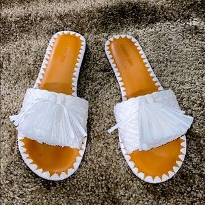 NEW Women’s White Slide On Sandal